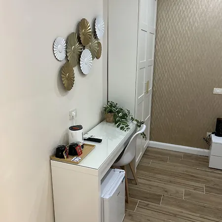 Sant'erasmo 4* רומא