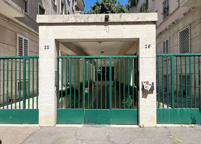 Konukevi Sant'erasmo Roma