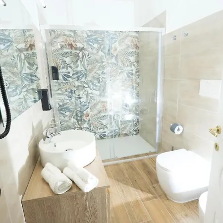 Πανσιόν Sant'erasmo 4*